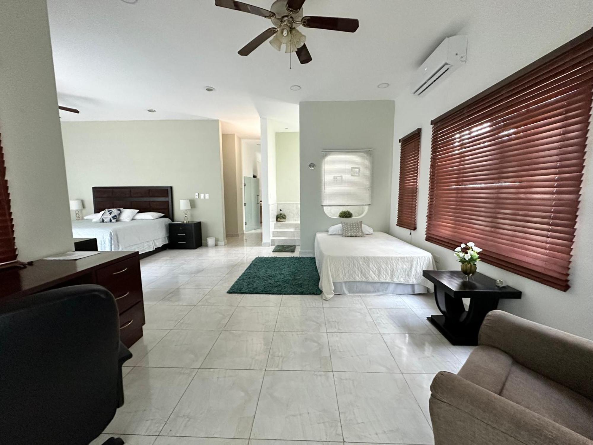 Casa Sasha'S Mini Palace แคนคูน ภายนอก รูปภาพ