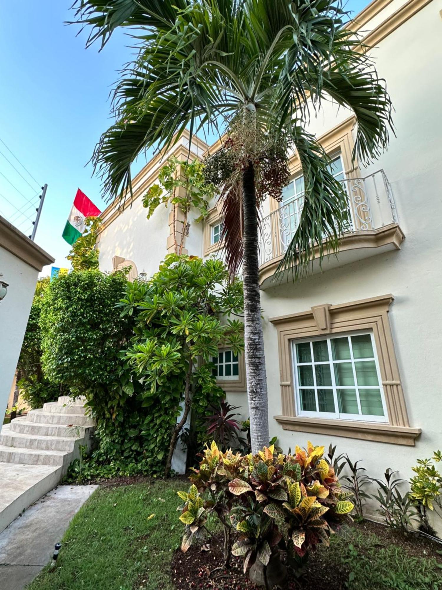 Casa Sasha'S Mini Palace แคนคูน ภายนอก รูปภาพ