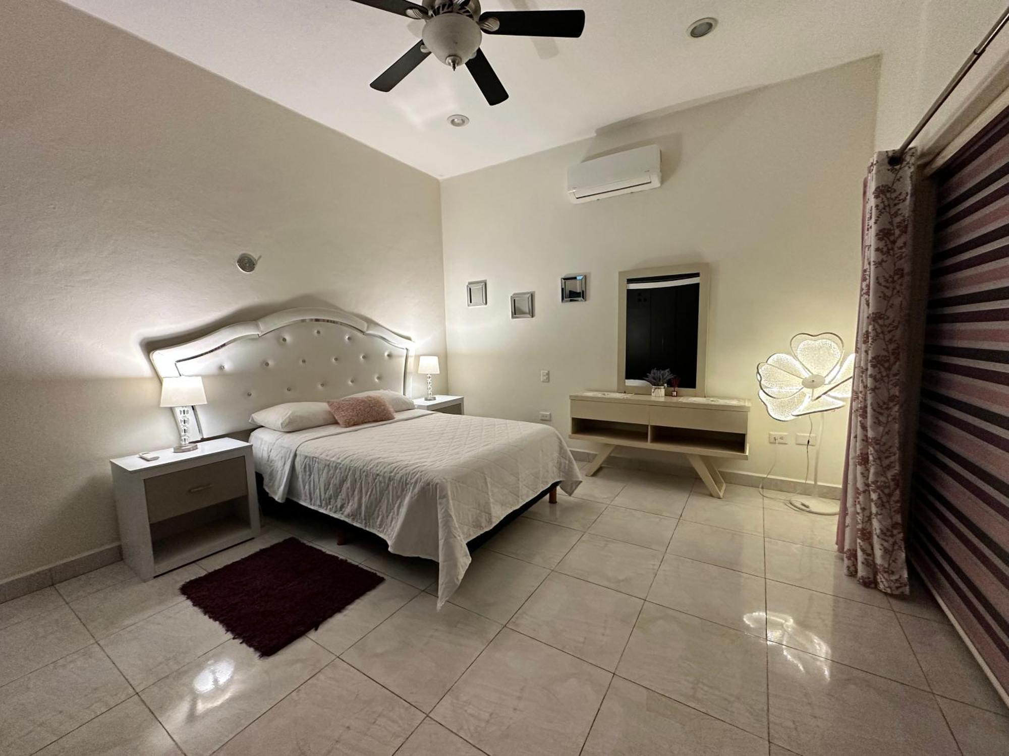Casa Sasha'S Mini Palace แคนคูน ภายนอก รูปภาพ